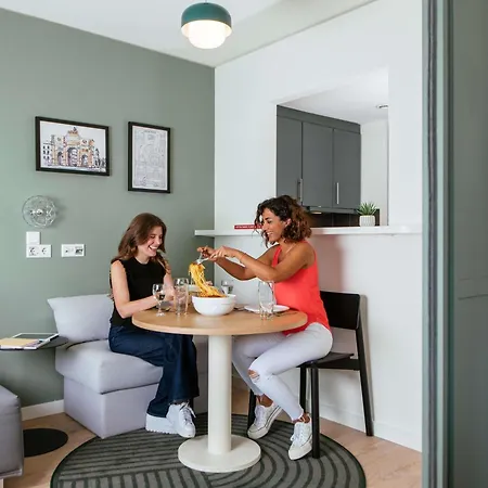 アパートホテル アダージョ シティ アパートホテル ミュンヘン