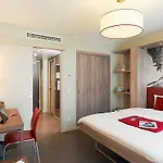 מלון דירות Bob W Centre