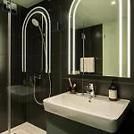 Bob W Centre Apartmanhotel