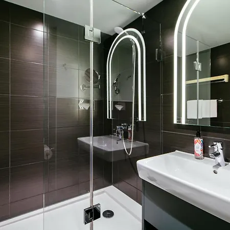 Adagio Apart-hotel 4*