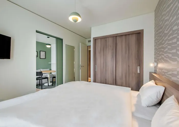 Adagio Apart-hotel 4*